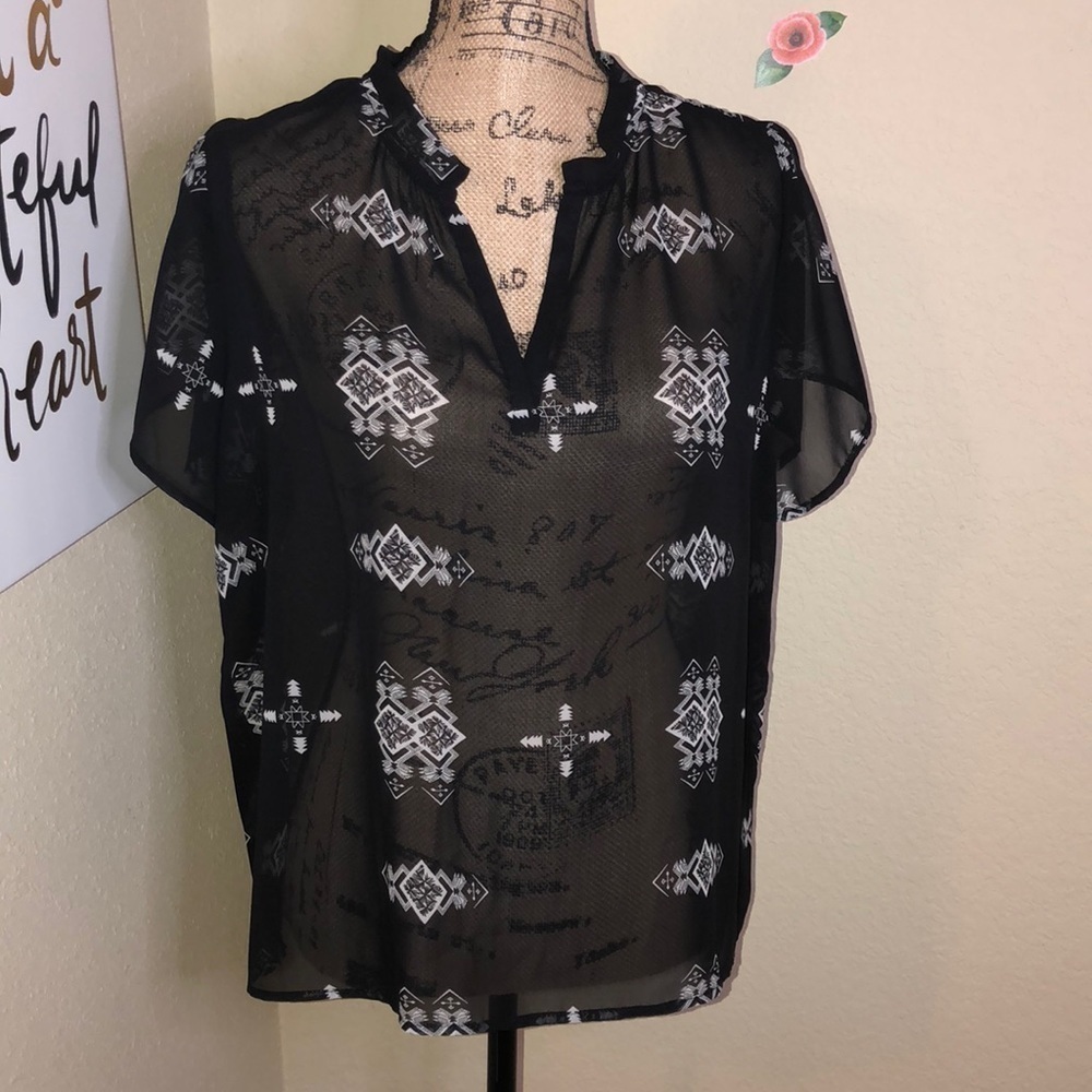 Umgee Black Shirt with White Aztec Design Sheer Top V Neck Size Small
